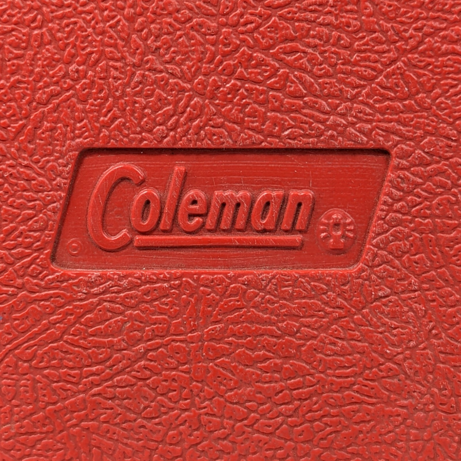 1983 Coleman Vintage Lil Oscar Cooler /Red Lid/ Drink Holder/ Locking Lid/USA