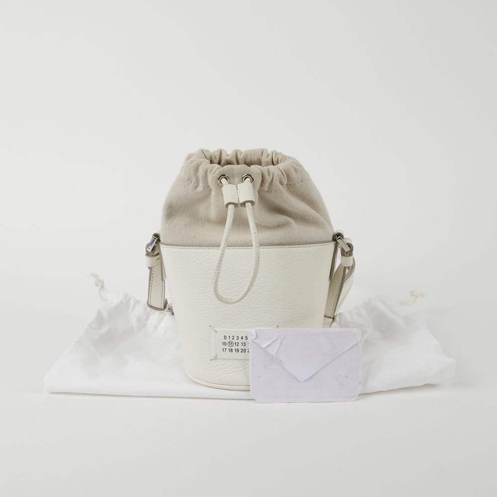 MAISON MARGIELA バッグ S56WG0164 P4348 5AC BUCKET MINI Maison Margiela Micro White Leather 5AC Bucket Shoulder