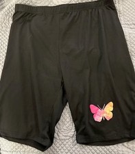 Women's butterfly capris