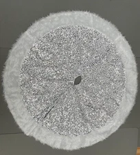 New 35” Diameter Faux Fur Edge Silver sequins Christmas Tree Skirt