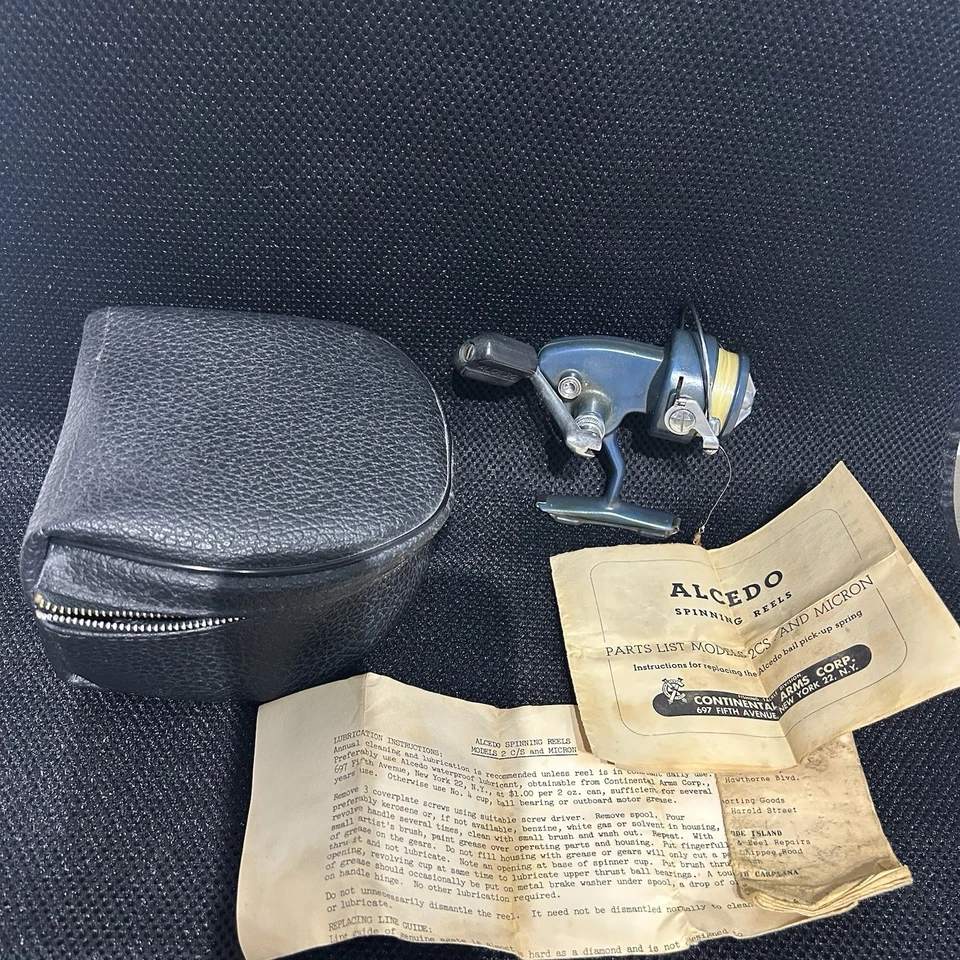 Carrete giratorio Alcedo modelo 2 C/S años 60 vintage con estuche y papeleo original Foto 3 de 3