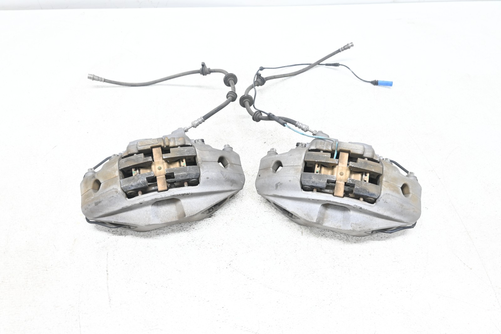 Brake Caliper Front Calipers Set OEM BMW G30 G32 G12 G11 540i 640iX 740i
