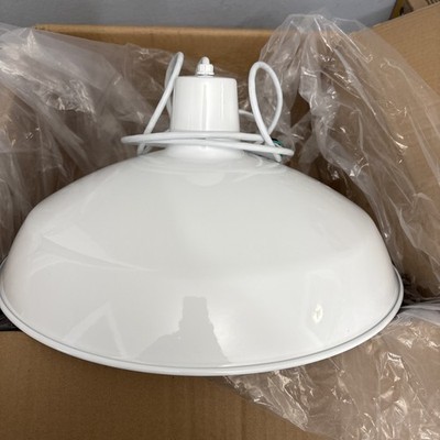 Volume Lighting 1819-17 150W Max white Pendant 