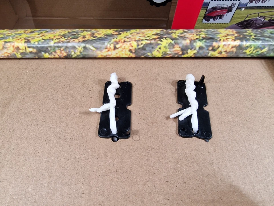 BRITAINS CASE IH LARGE BALER LB434 XL 43361 BNIB 1:32 - Image 3 of 4