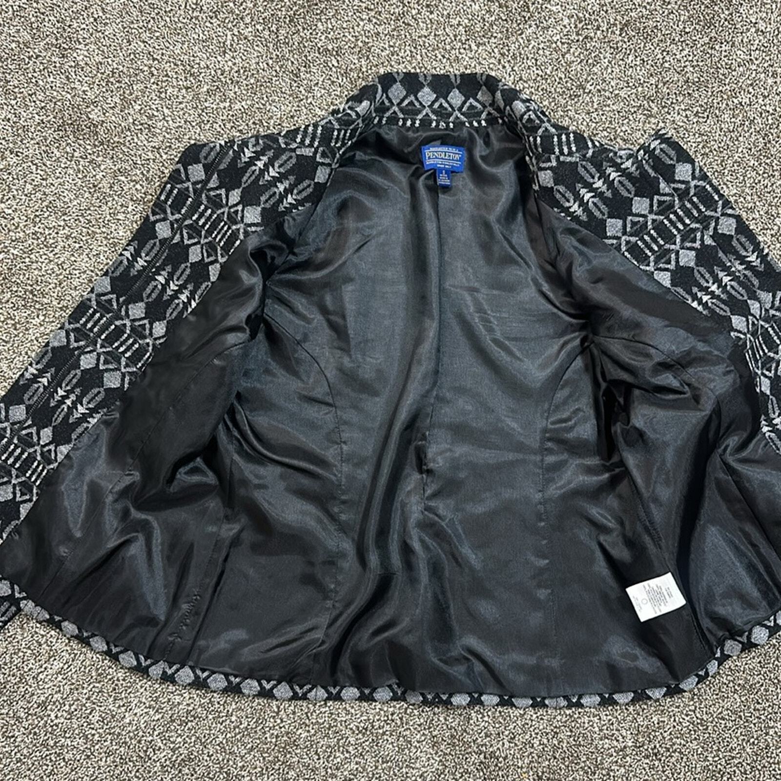 Pendleton virgin wool Aztec houndstooth jacket. S… - image 7
