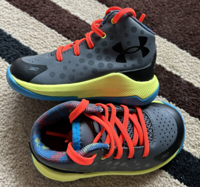 Under Armour Curry 3026435-100 Toddler's Shoes Size NEW