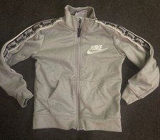 nike zip up sweatshirt boys size 3t