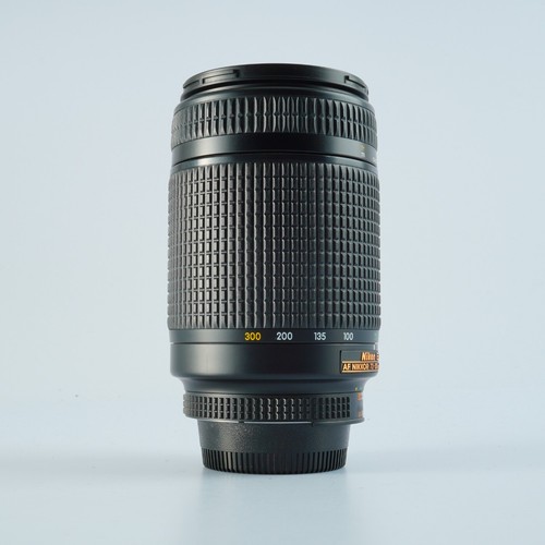 VERY GOOD Nikon NIKKOR AF 70-300mm F/4-5.6 D ED Zoom Lens - Picture 11 of 17