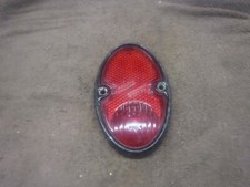 19333435 Chevrolet Car Chev-lite Taillight Lens And Bezel Used