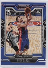 2021-22 Panini Chronicles Playbook Pink Luka Garza #268 13cr