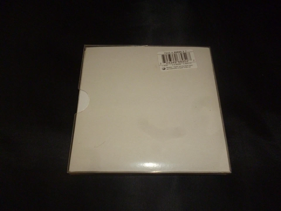 THE BEATLES 30th Anniversary Limited Edition CD #0201376 made in UK - Photo 2/2