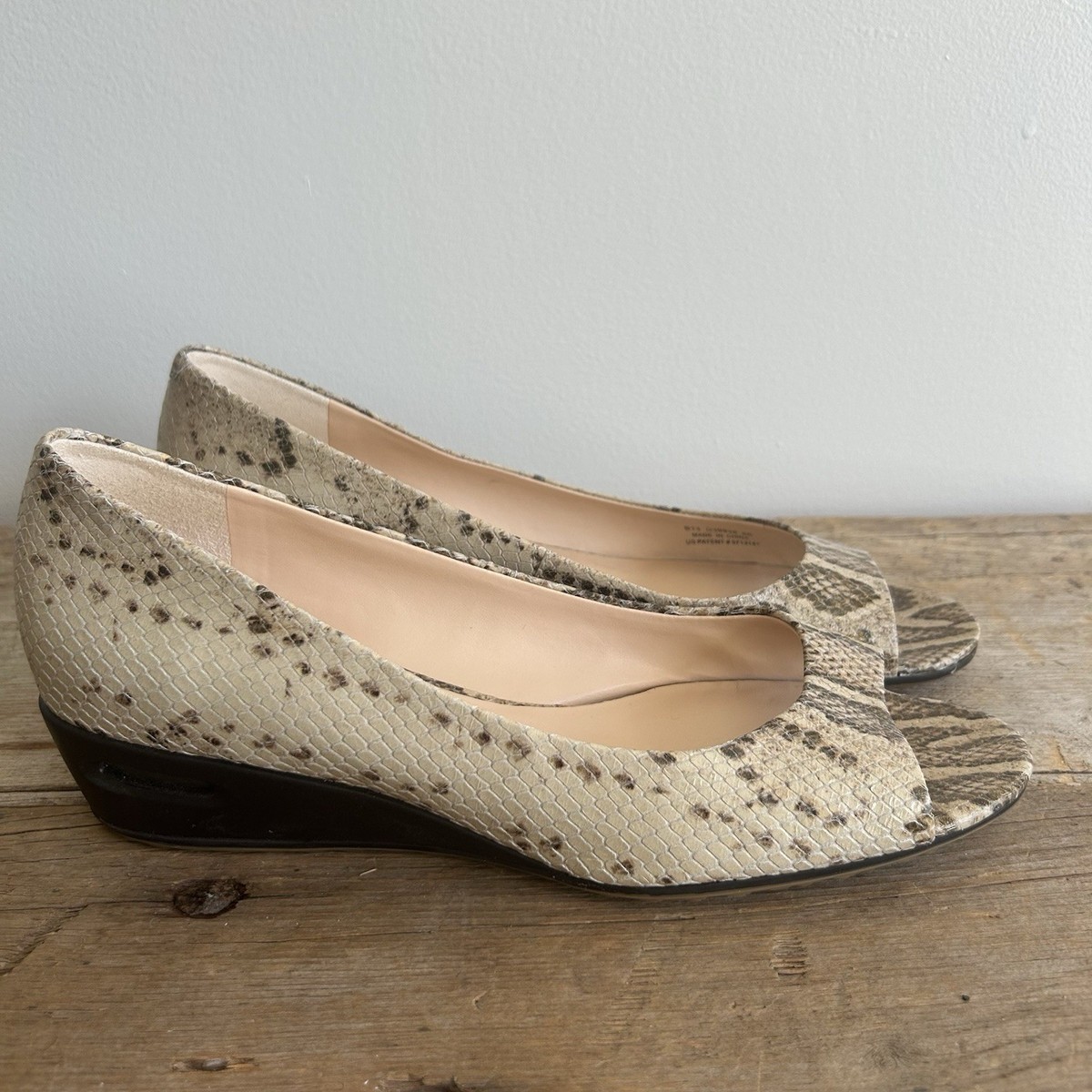 Cole Haan NikeAir Peep Toe Wedge Heel Shoes Women's 8B Beige