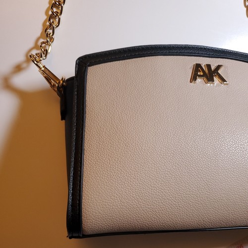 Anne Klein Rounded Edge Crossbody Bag Women's Size 7x10x3 Blush Nude Black NWT - Picture 3 of 15