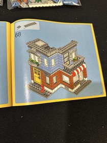 LEGO CREATOR Corner Deli 31050 3 in 1 w/ 3 Manuals 467 pcs complete