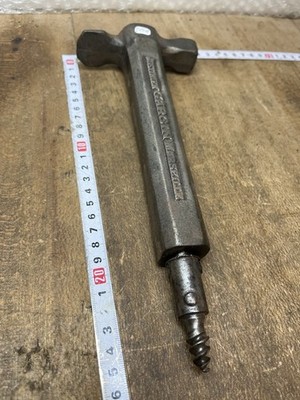 Straßenbahnzieher altes Werkzeug Tonnenheber Winzer old tool Ref N. 26/504