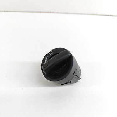 N TOYOTA LAND CRUISER J150 Differential Lock Switch 84223-60020 2.8D