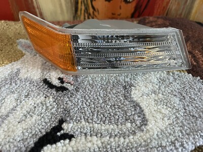 EAGLE EYES CS263-U000R RIGHT CORNER LIGHT REPLACEMENT FOR 07-08 JEEP PATRIOT RH