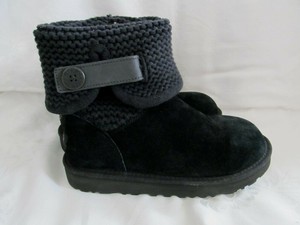 ugg shaina boot black
