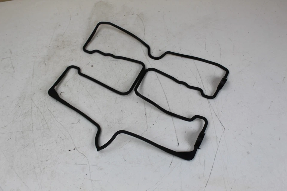 Junta de cubierta de válvula 4BR-11193-00 para Yamaha XJ600N XJ600S XJ600SN 1991-2003 Foto 3 de 3