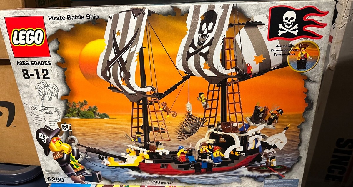 NEW LEGO 6290 Pirates: Red Beard Runner Pirate Battle Ship