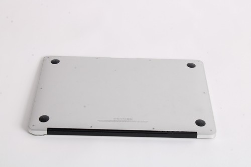 Apple A1466 MacBook Air Mid-2012 13" w/ Intel i7-3667U @2.0GHz/8GB Ram/500GB SSD - Picture 4 of 4