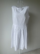 Uniqlo eyelet embroidered sleeveless knee length white cotton dress size M