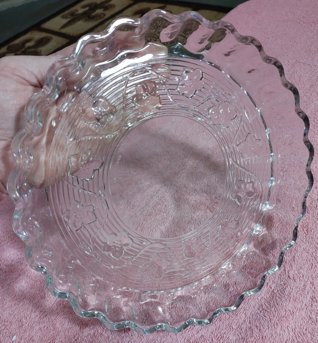 Glass top tart pan