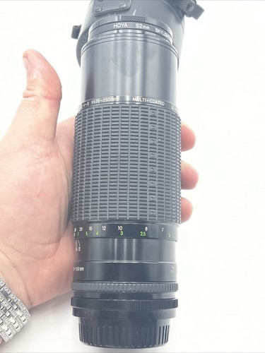 SIGMA 75-250MM F/4-5 CAMERA ZOOM LENS WITH CAPS & CASE - KONICA AR MOUNT - EX+ - Picture 3 of 17