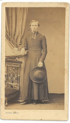 307-Albumin View Card CDV Priest Priest Hat Ph Pierre Petit Paris
