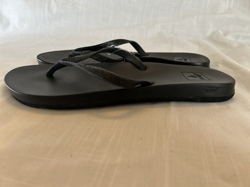 Reef Cushion Bounce Black Sparkle Flip Flops NWT Size 6 - Picture 4 of 5