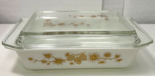 Vintage 1961 PYREX Golden Pine Cone Casserole Dish with Lid