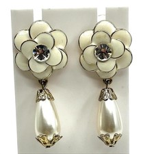 VTG White Enamel Camellia Flower Drop Earrings Faux Pearl Rhinestone Coquette