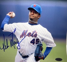 NY METS **Pedro Martinez Autograph Photo 8 x 10.  TSA COA #3005683