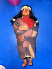 SKOOKUM BULLY GOOD NATIVE AMERICAN INDIAN DOLL WITH BLANKET Straw 10"