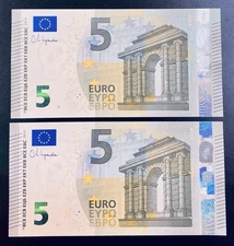 EUROPEAN UNION 5 Euro 2013 Prefix M Portugal Sign Lagarde UNC One Note