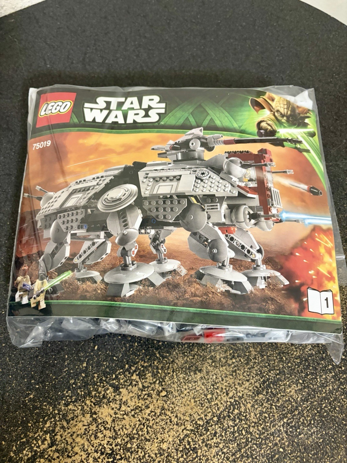 LEGO Star Wars: AT-TE (75019) W/ Minifigs