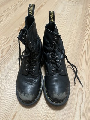 Doc Martens AW004 Used Leather Boots Size 7 Men/Women