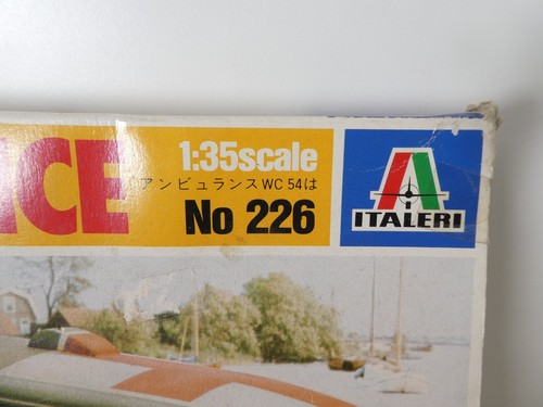 Italeri Model Kit 226 - Allied WC-54 Ambulance - 1/35 (Incomplete) - Picture 2 of 12