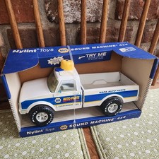 New Vintage Napa Sound Machine 4x4 1997 Truck Toys Made In USA Nylint 4412-N