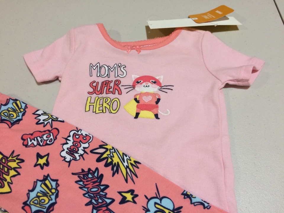Novo com etiquetas Conjunto de Pijama Gymboree Girls Gymmies Mom Super Hero 3, 4 - Imagem 2 de 2