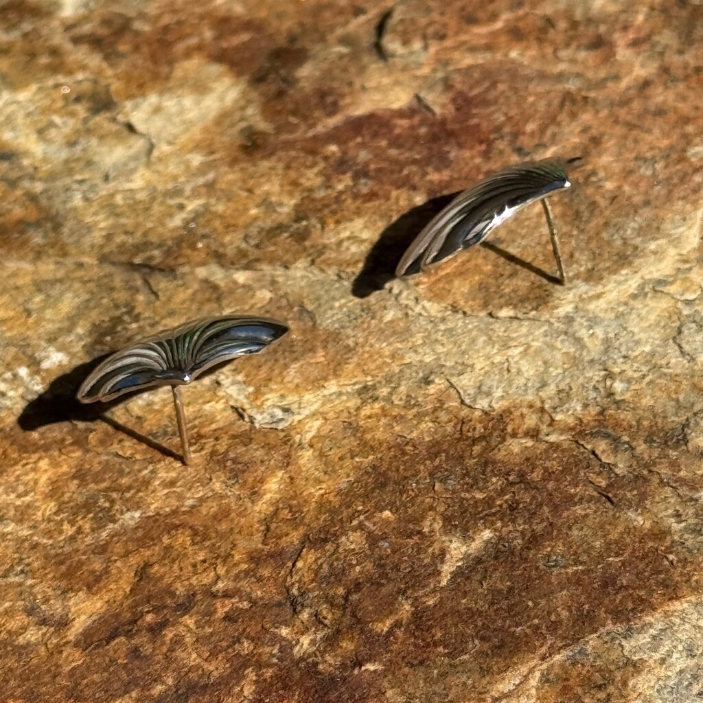 Vintage Silver Shell Earrings Stud - image 4