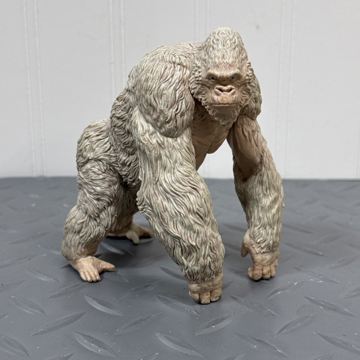RAMPAGE TOYS ランペイジトイ　CRISIS GALLERY ワンオフ Midway 2018 Rampage Super Stretch Lizzie Lizard Walmart