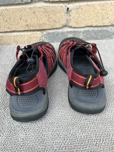 KEEN Newport H2 Sandals Womens Red Maroon Size 7 Water Shoes Hiking Cinch Close - Bild 5 von 9