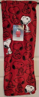 BERKSHIRE BLANKET Peanuts Snoopy Throw Blanket Red White 50" x 70"