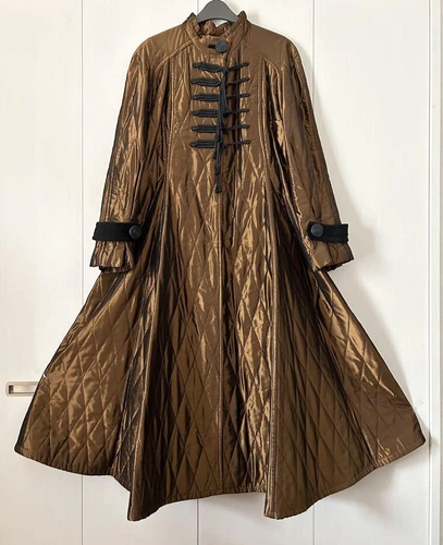 Cappotto lungo trapuntato Christian Dior Boutique vintage oro giacca donna esterno f