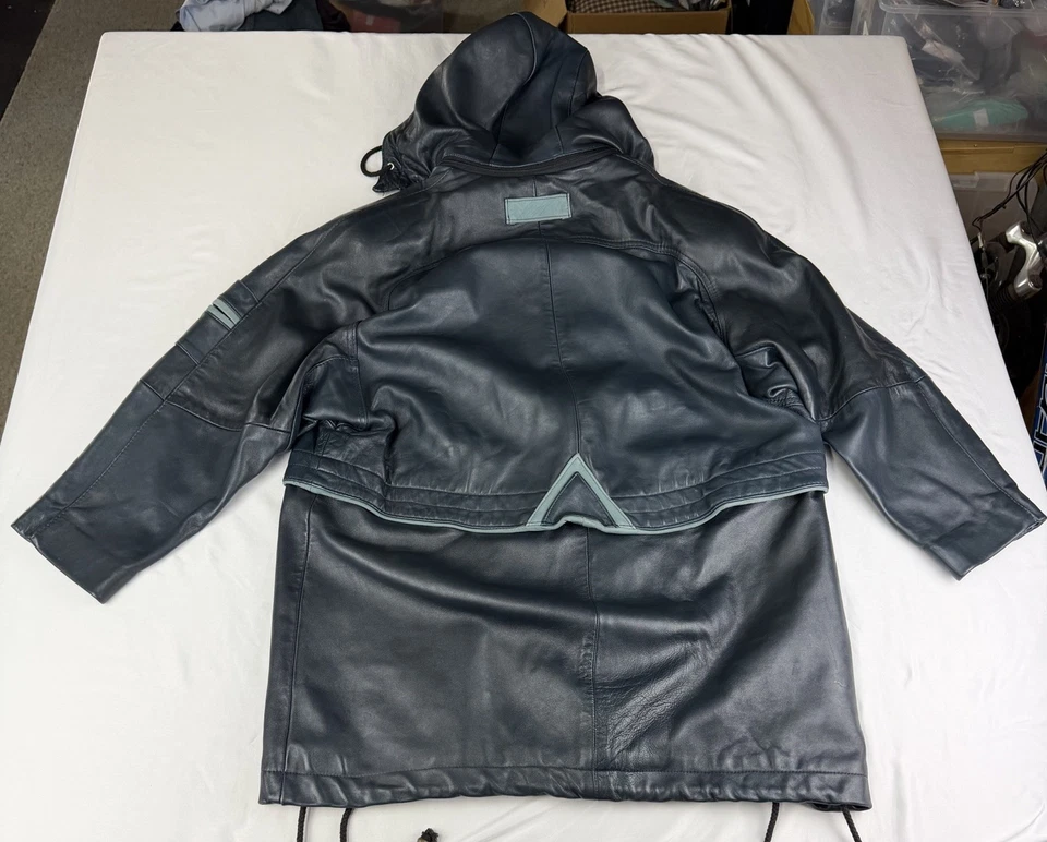 Florence vintage Blue/black leather zip up jacket lined made in Australia XLarge - Image 2 of 4