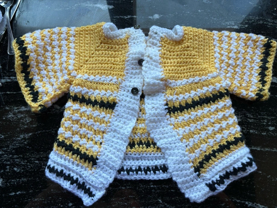 Bellamente tejido a mano/Cárdigan para tu bebé ACERO PINGÜINOS PIRATAS PIT Foto 3 de 4