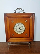 BEAUTIFUL TREND FLEUR DE LYS WALL OR SHELF CLOCK ZEELAND MICHIGAN