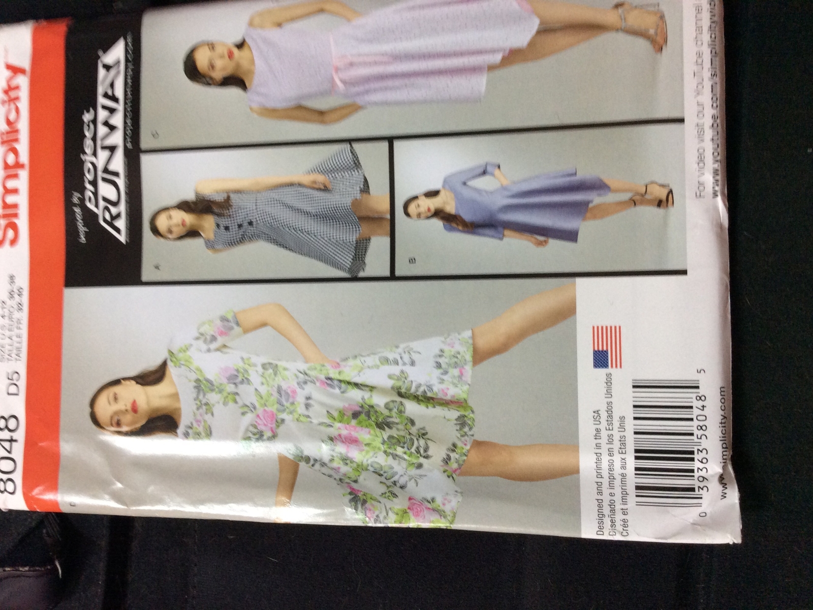 Simplicity Pattern 8048 Size D5  , 