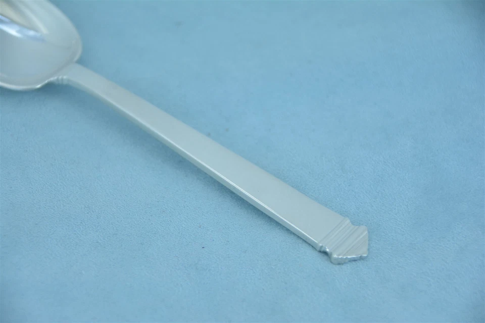 Cucharadita Tiffany Hampton plata esterlina 6" sin monograma Foto 4 de 4